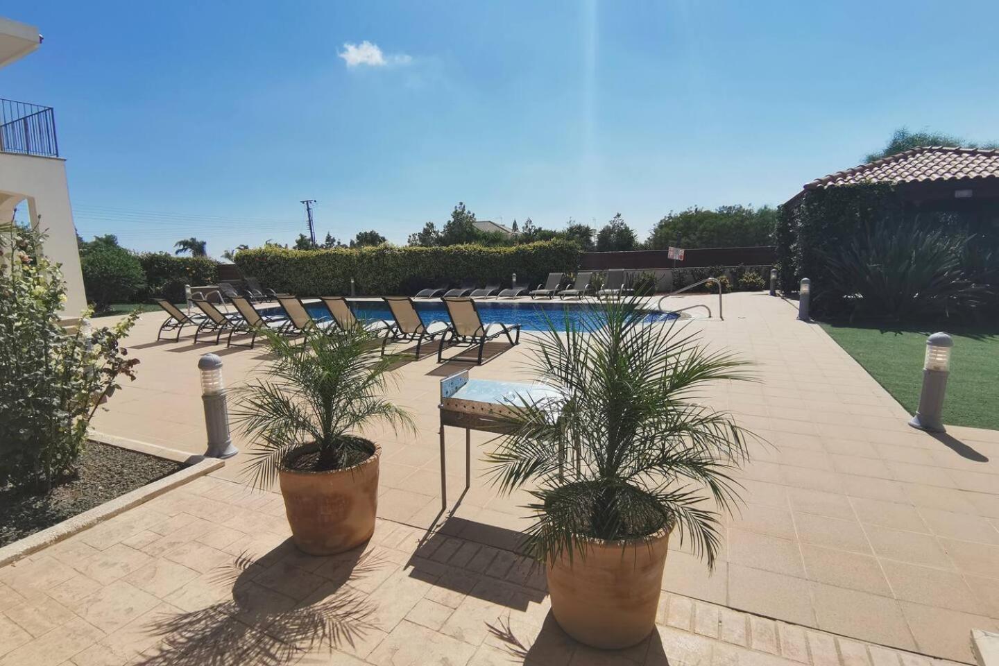 Orchard Blossom Private Villa With Pool Phrenaros 외부 사진